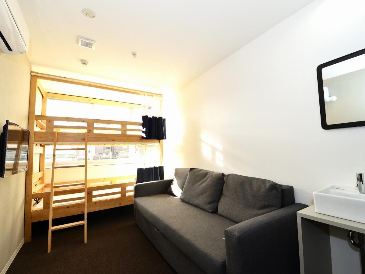 Very Hostel Namba Osaka Eksteriør billede